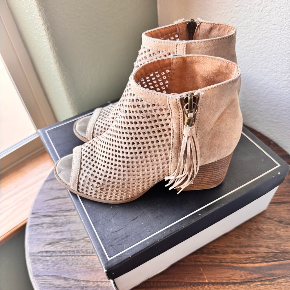 Taupe Perforated Peep-Toe Booties with Tassel Zipper – Size 6.5